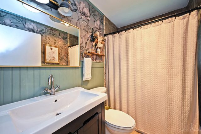 4043 Beavercreek Circle, Sharonville, OH 45241