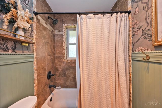 4043 Beavercreek Circle, Sharonville, OH 45241