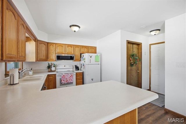 150 Sunfish Drive, Highland, IL 62249