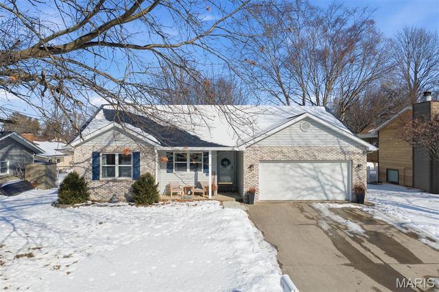 150 Sunfish Drive, Highland, IL 62249