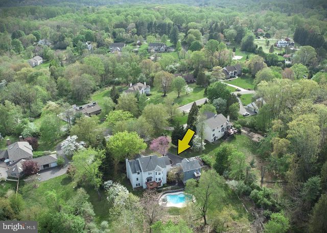 2000 ANTLER DR, Glen Mills, PA 19342
