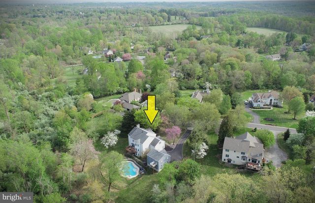 2000 ANTLER DR, Glen Mills, PA 19342