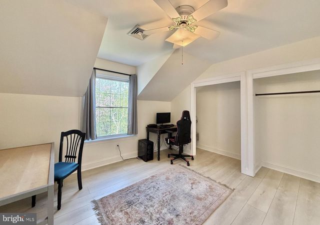 2000 ANTLER DR, Glen Mills, PA 19342