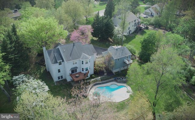 2000 ANTLER DR, Glen Mills, PA 19342
