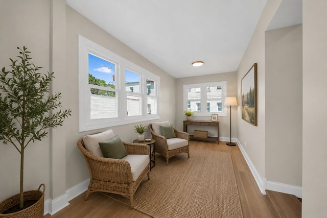 3052 N Major Avenue, Chicago, IL 60634