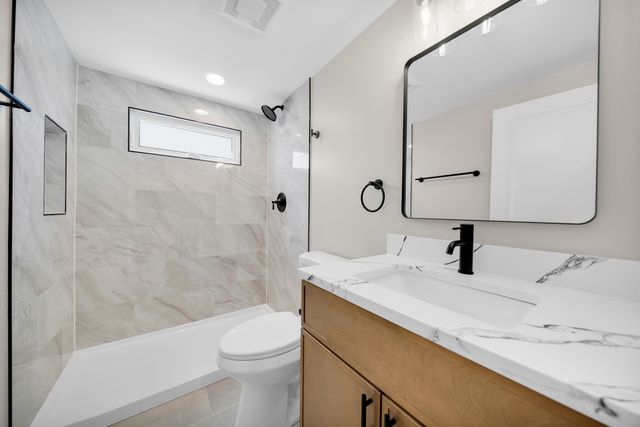 3052 N Major Avenue, Chicago, IL 60634