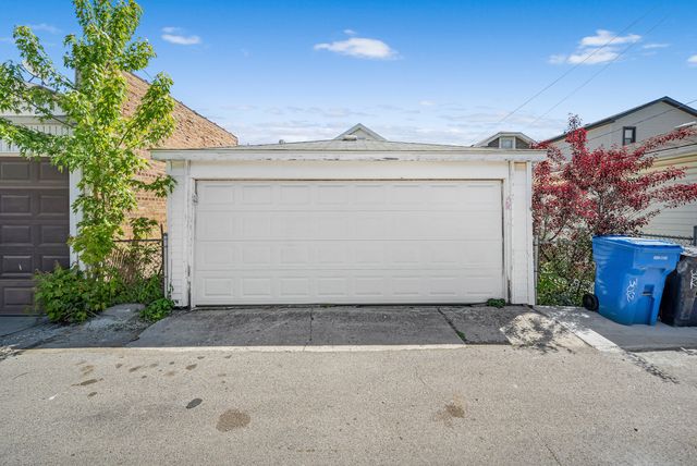 3052 N Major Avenue, Chicago, IL 60634