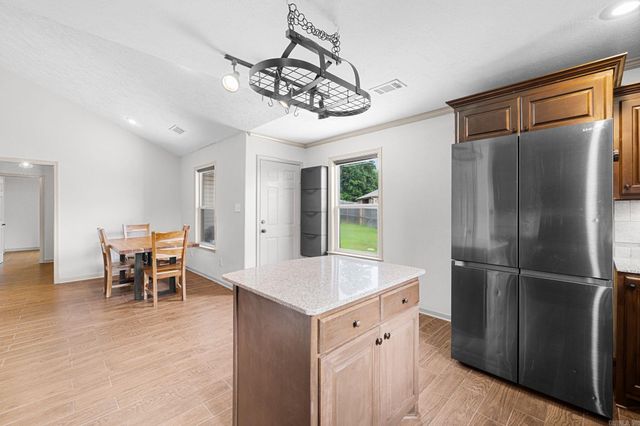 12 Sooiee Cove, Austin, AR 72007