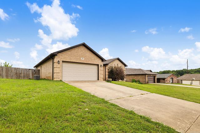 12 Sooiee Cove, Austin, AR 72007
