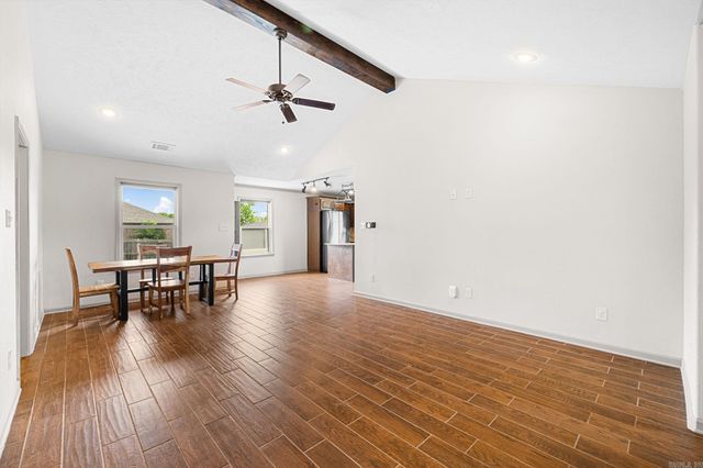 12 Sooiee Cove, Austin, AR 72007
