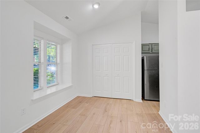 2734 Tiergarten Lane, Charlotte, NC 28210
