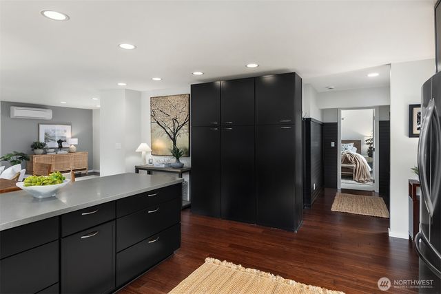 9171 Miller Road NE, Bainbridge Island, WA 98110