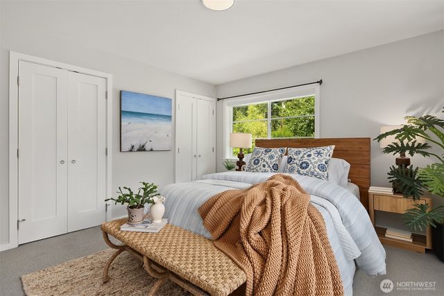 9171 Miller Road NE, Bainbridge Island, WA 98110