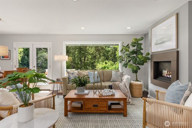 9171 Miller Road NE, Bainbridge Island, WA 98110