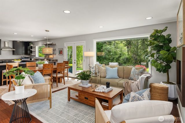 9171 Miller Road NE, Bainbridge Island, WA 98110