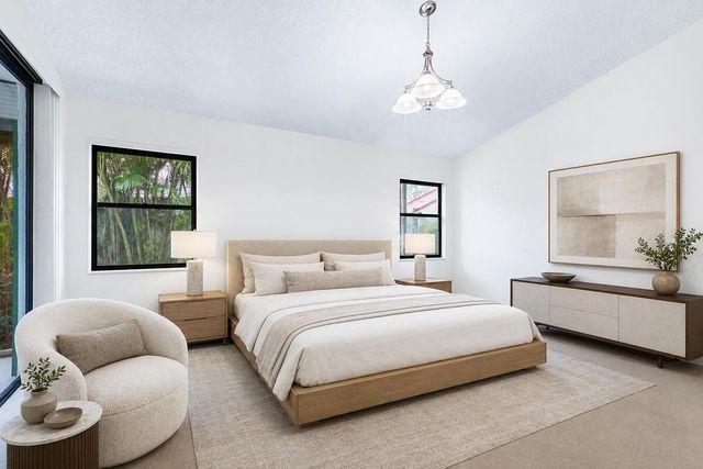 7825 LEXINGTON CLUB Boulevard B, Delray Beach, FL 33446