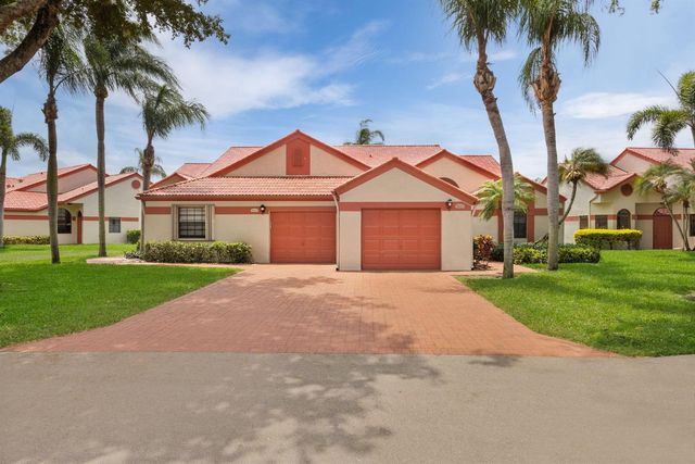 7825 LEXINGTON CLUB Boulevard B, Delray Beach, FL 33446