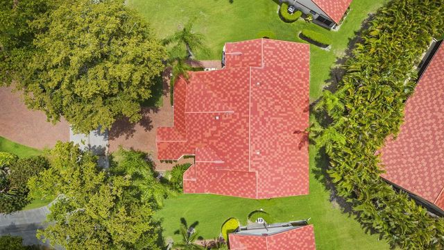 7825 LEXINGTON CLUB Boulevard B, Delray Beach, FL 33446