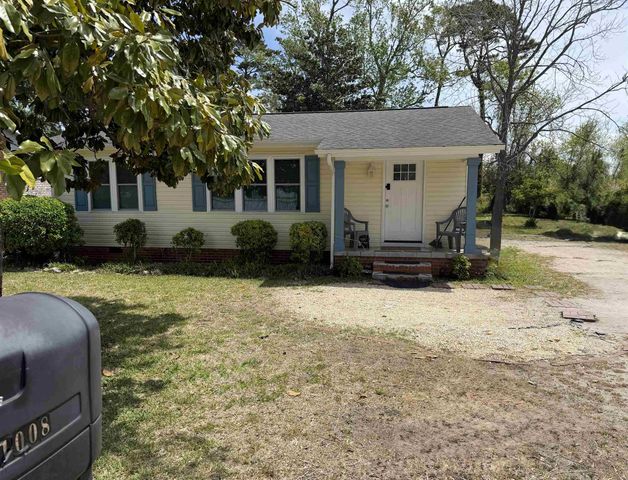 1008 Dunbar St., Myrtle Beach, SC 29577