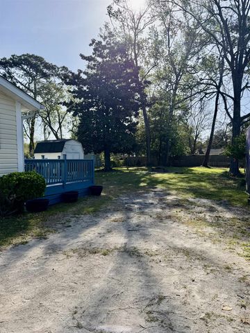 1008 Dunbar St., Myrtle Beach, SC 29577