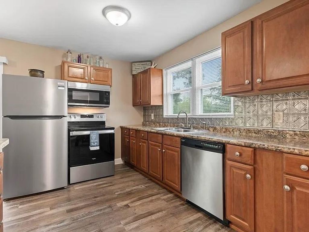 1008 Dunbar St., Myrtle Beach, SC 29577 — photo 2