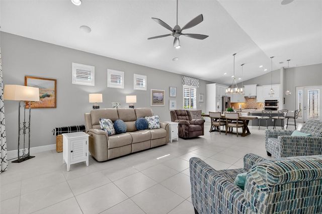 8460 BRIDGEPORT BAY CIRCLE, Mount Dora, FL 32757