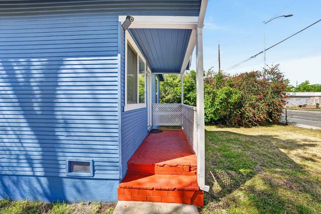 3116 Martin Luther King Jr Blvd, Sacramento, CA 95817