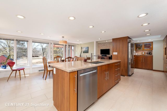 3711 Applewood Drive, Midland, MI 48640