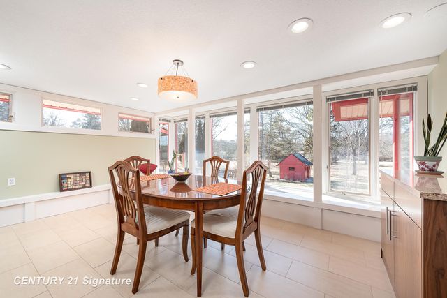 3711 Applewood Drive, Midland, MI 48640