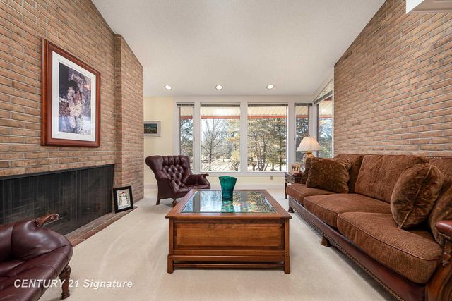 3711 Applewood Drive, Midland, MI 48640