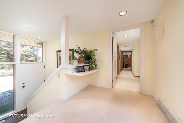 3711 Applewood Drive, Midland, MI 48640