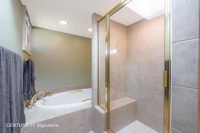 3711 Applewood Drive, Midland, MI 48640