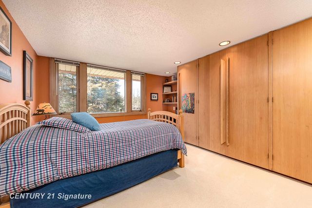 3711 Applewood Drive, Midland, MI 48640