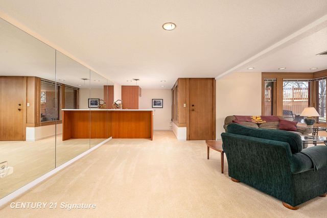 3711 Applewood Drive, Midland, MI 48640