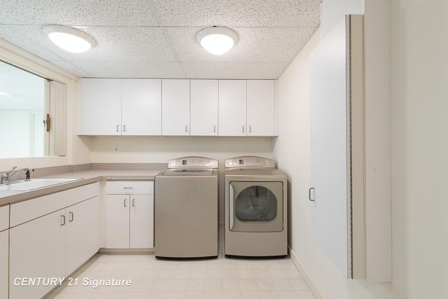 3711 Applewood Drive, Midland, MI 48640