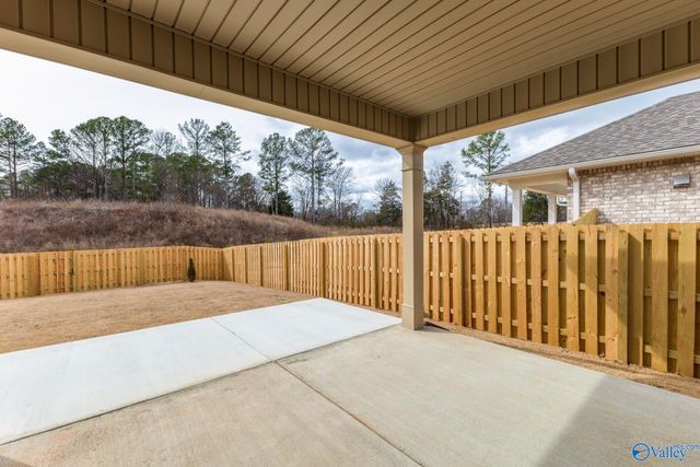 15567 NW Mizewell Lane, Harvest, AL 35749