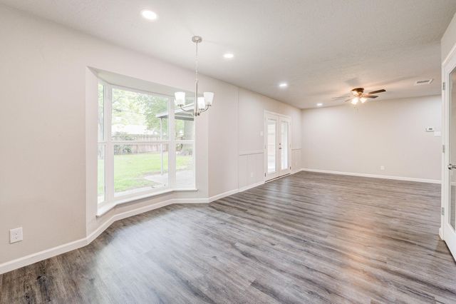 9617 Caffrey Street, Houston, TX 77075
