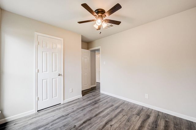9617 Caffrey Street, Houston, TX 77075
