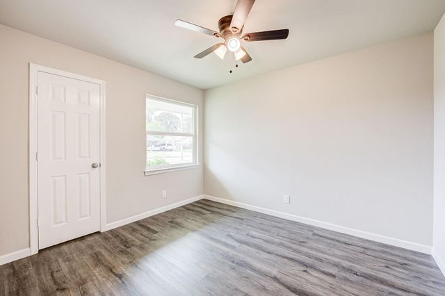 9617 Caffrey Street, Houston, TX 77075
