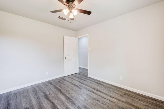 9617 Caffrey Street, Houston, TX 77075