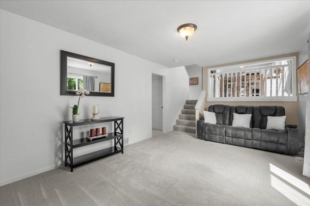 1338 Scott Creek Drive Ne, Plainfield Twp, MI 49306