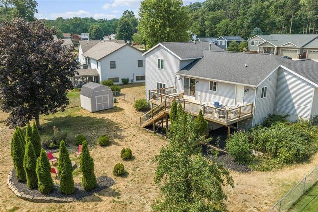 1338 Scott Creek Drive Ne, Plainfield Twp, MI 49306