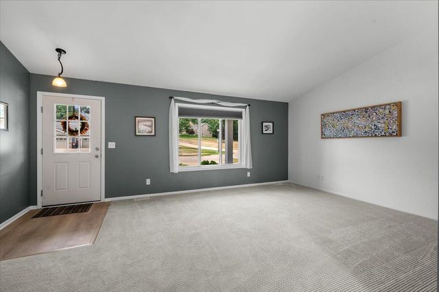 1338 Scott Creek Drive Ne, Plainfield Twp, MI 49306