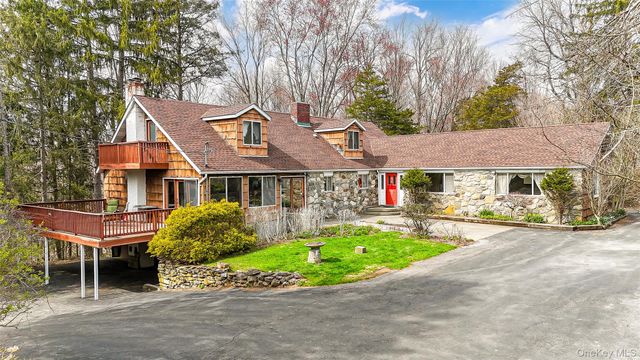 289 Shenandoah Road, Hopewell Junction, NY 12533
