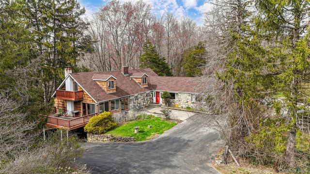 289 Shenandoah Road, Hopewell Junction, NY 12533
