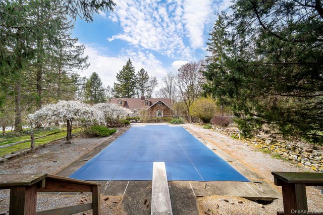 289 Shenandoah Road, Hopewell Junction, NY 12533