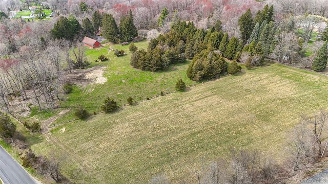 289 Shenandoah Road, Hopewell Junction, NY 12533