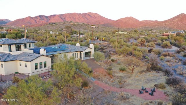 6737 E Rockaway Hills Drive, Cave Creek, AZ 85331