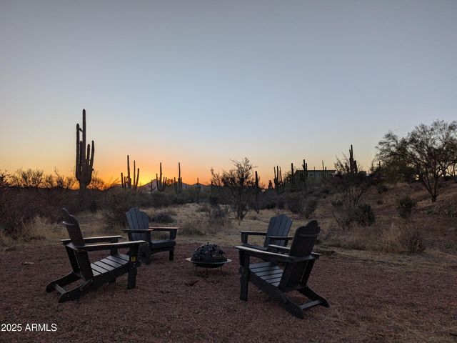 6737 E Rockaway Hills Drive, Cave Creek, AZ 85331