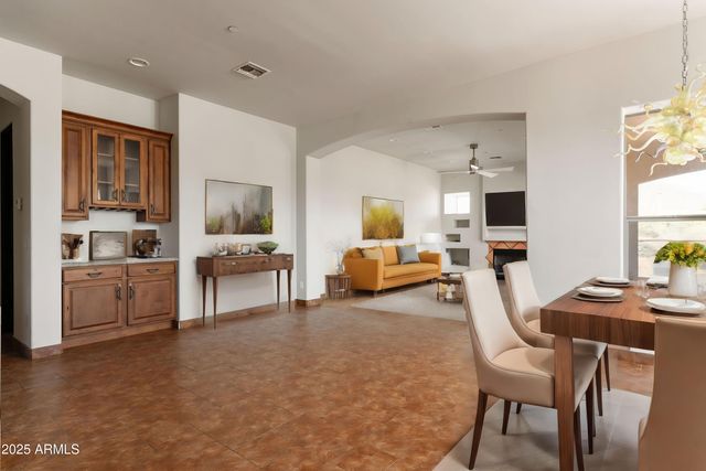 6737 E Rockaway Hills Drive, Cave Creek, AZ 85331